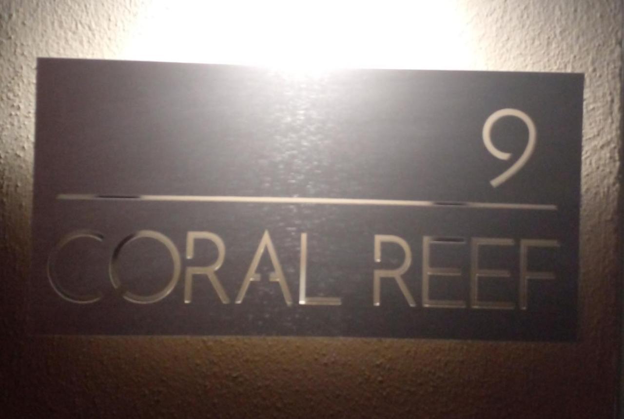 Coral Reef Apartments St. Paul's Bay Exteriör bild